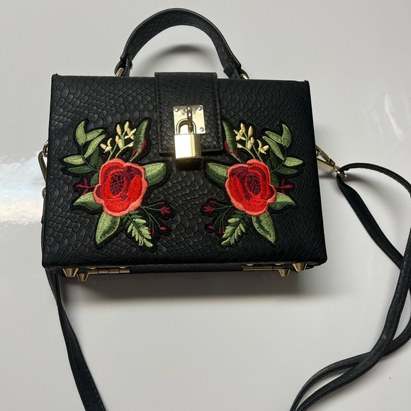 Beautiful Aldo Rose Box Bag - With Detachable Strap - Picture 1 of 9